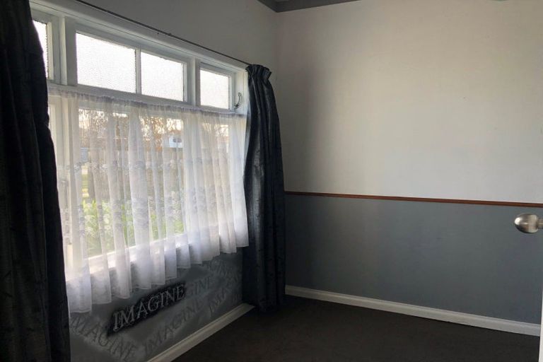 Photo of property in 27 Camden Street, Feilding, 4702