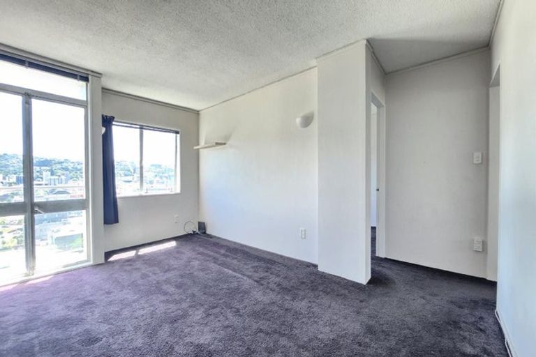Photo of property in Melksham Towers, 804/131 Brougham Street, Mount Victoria, Wellington, 6011