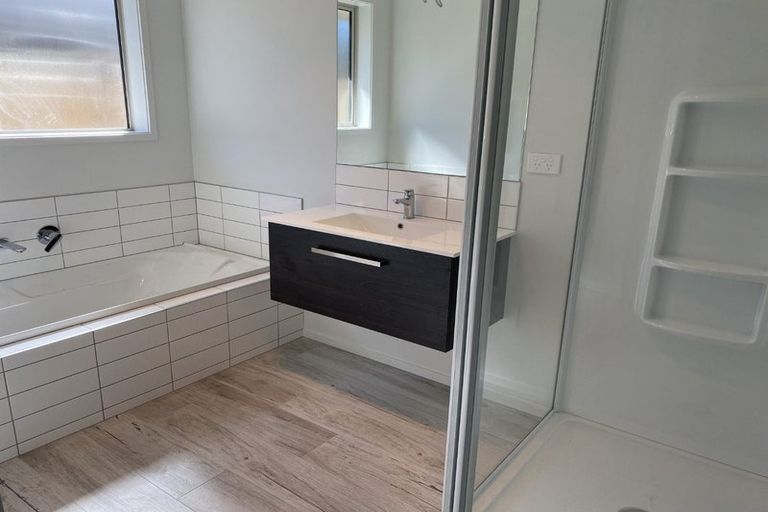 Photo of property in 38 Martingale Drive, Whitby, Porirua, 5024