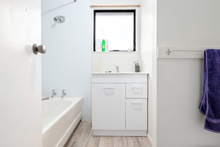 Photo of property in 5 Silkwood Lane, Melville, Hamilton, 3206