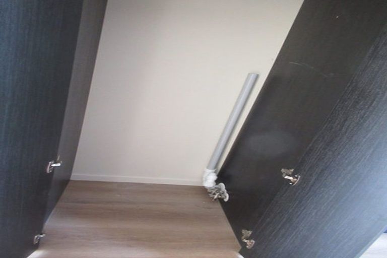 Photo of property in 2 Nikau Street, New Lynn, Auckland, 0600