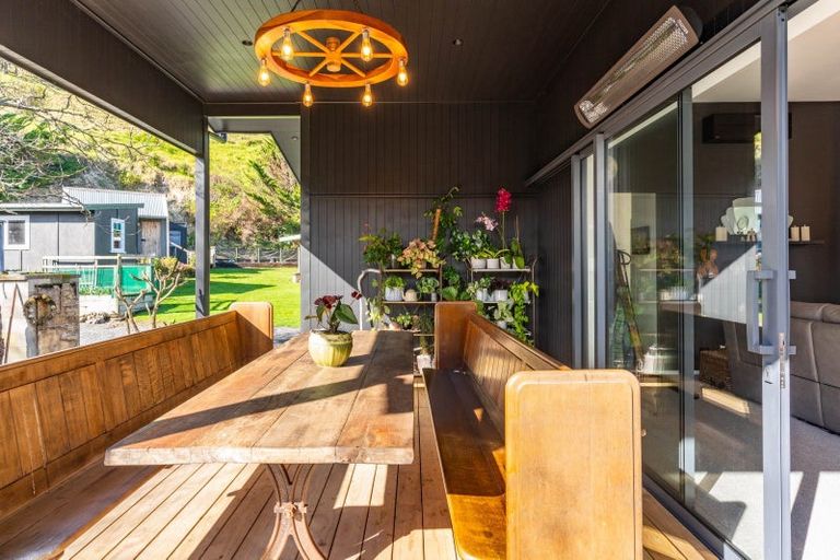 Photo of property in 6 The Strand, Whakapirau, Maungaturoto, 0583