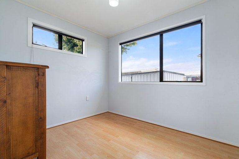 Photo of property in 440 Porchester Road, Randwick Park, Auckland, 2105