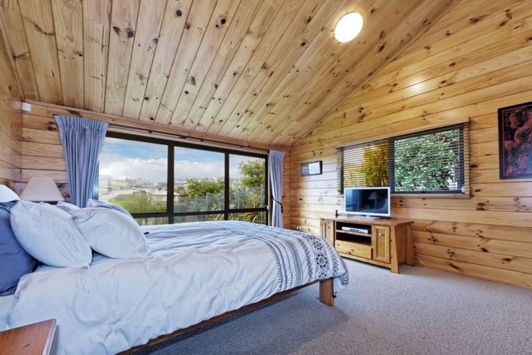 Photo of property in 44 Simpson Road, Ranui, Auckland, 0612