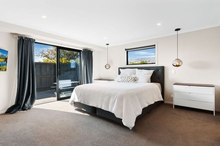 Photo of property in 78 Stratford Drive, Mount Pisa, Cromwell, 9383