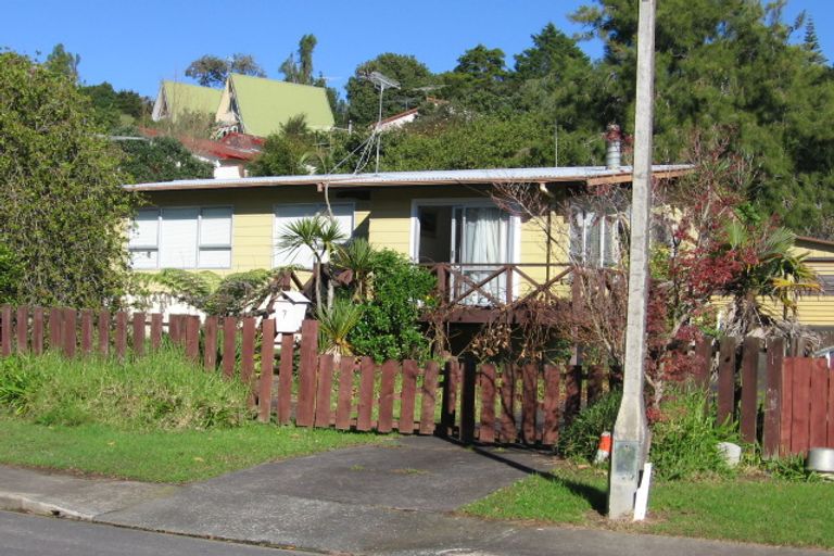 Photo of property in 7 William Hadlow Place, Hatfields Beach, Orewa, 0931