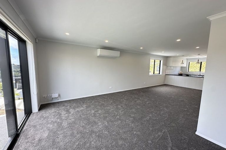 Photo of property in 30 Bee Lane, Whitby, Porirua, 5024