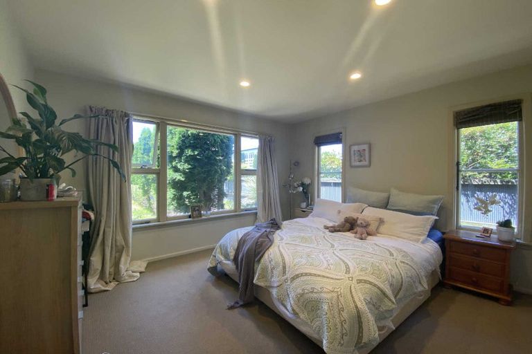 Photo of property in 120 Watford Street, Strowan, Christchurch, 8052