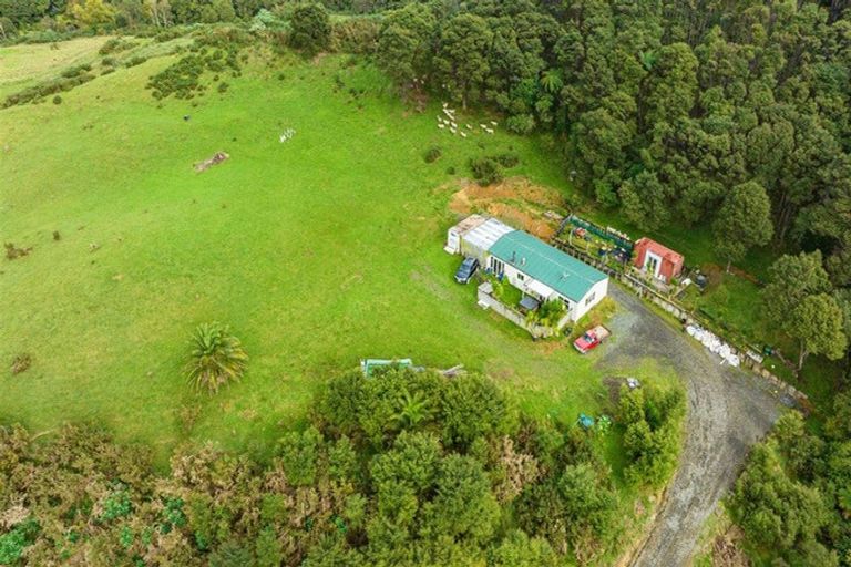 Photo of property in 22-30 Kay Road, Swanson, Auckland, 0614