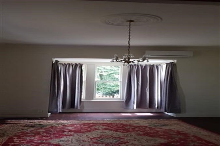 Photo of property in 125 Fitzherbert Avenue, West End, Palmerston North, 4410