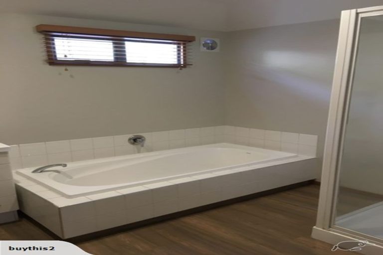 Photo of property in 41 Basil Place, Mount Pleasant, Christchurch, 8081