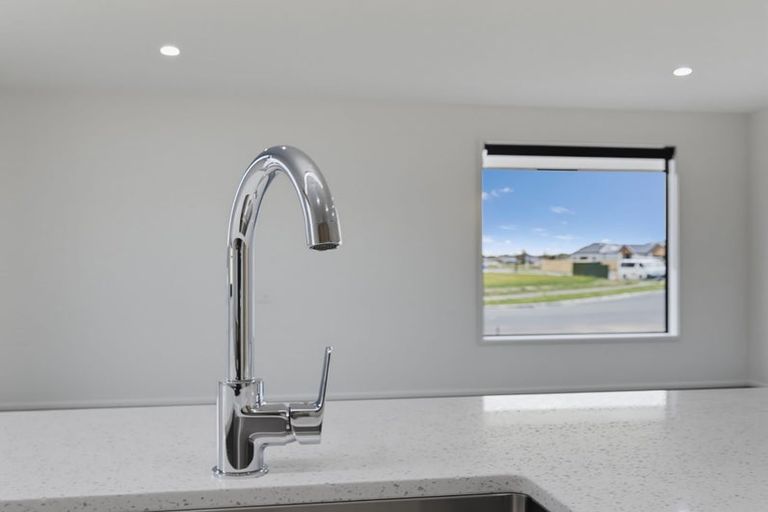 Photo of property in 61 Bill Harvey Drive, Halswell, 8025