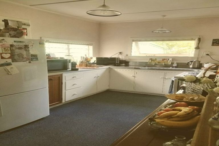 Photo of property in 1/4 Argyle Road, Browns Bay, Auckland, 0630