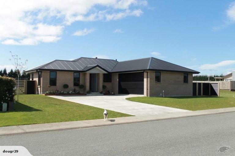 Photo of property in 27 Orbell Crescent, Te Anau, 9679