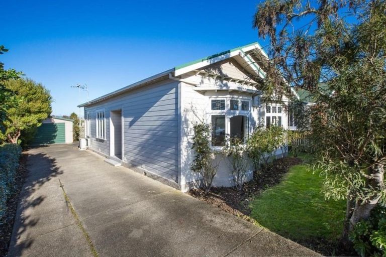 Photo of property in 257 Macandrew Road, Forbury, Dunedin, 9012