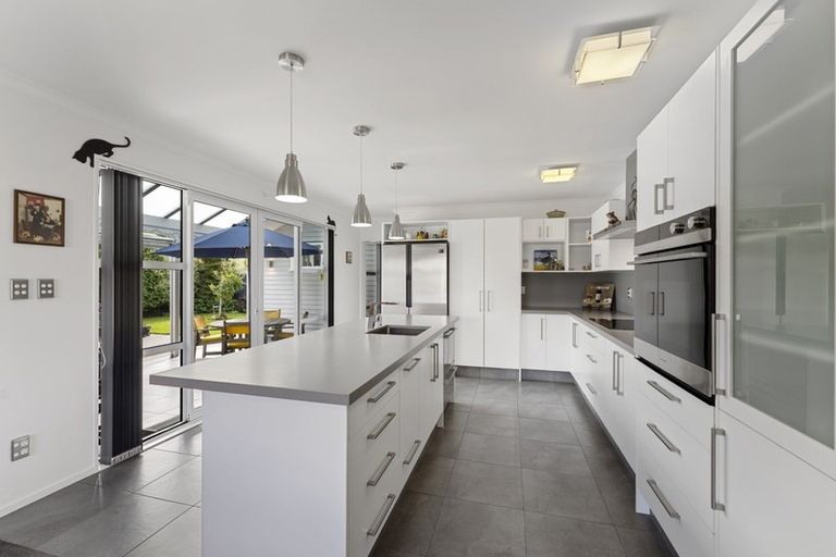 Photo of property in 22 Wineberry Avenue, Amberley, 7410