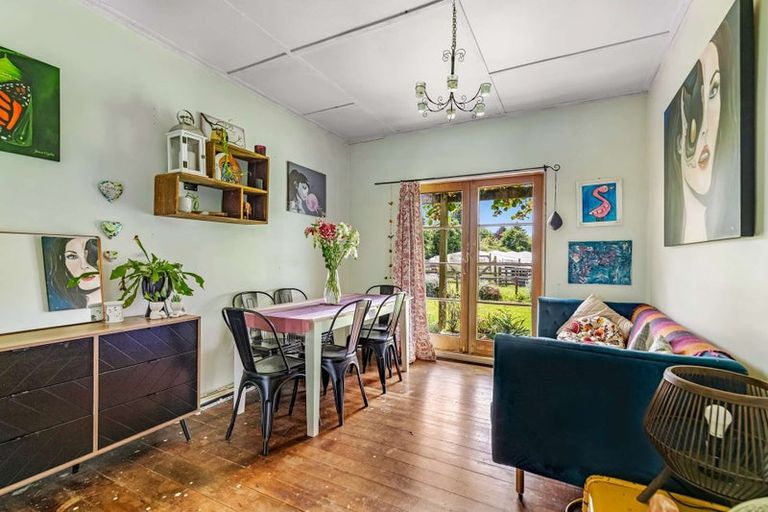 Photo of property in 16 Cole Street, Dannevirke, 4930