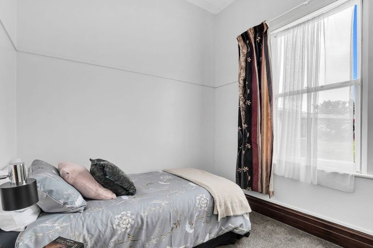 Photo of property in 55 Carlton Avenue, Gonville, Whanganui, 4501