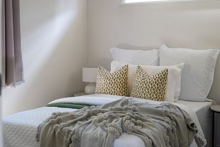 Photo of property in 34 Cassino Street, Bayswater, Auckland, 0622