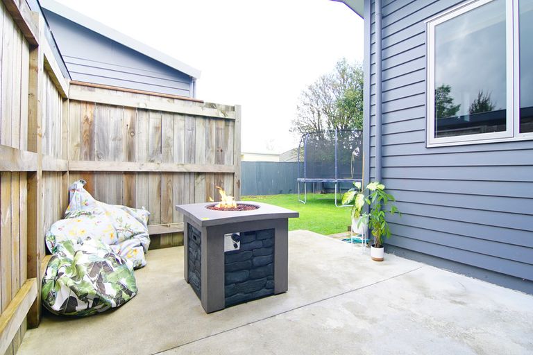 Photo of property in 8 Lifford Place, Awapuni, Palmerston North, 4412