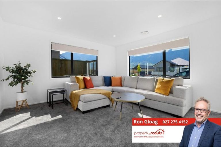 Photo of property in 22 Collie Road, Pukekohe, 2120