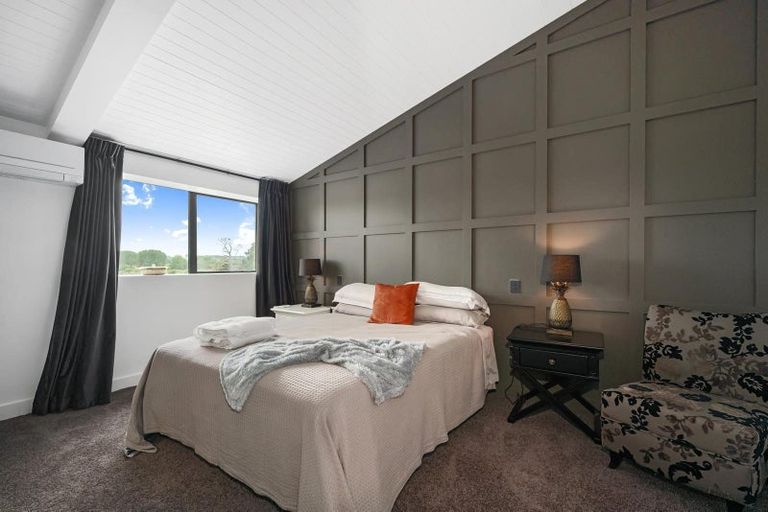 Photo of property in 945 Kahikatea Flat Road, Waitoki, Kaukapakapa, 0871