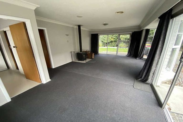 Photo of property in 1/253 Waimairi Road, Ilam, Christchurch, 8041