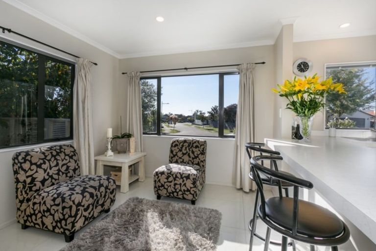 Photo of property in 38 Russell Robertson Drive, Havelock North, 4130