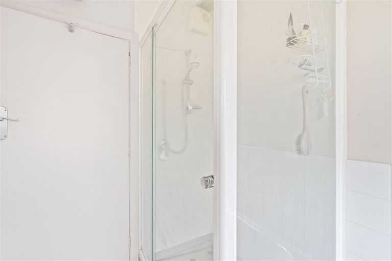 Photo of property in 51 Winters Road, Redwood, Christchurch, 8051