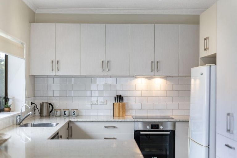 Photo of property in 5/30 Leighton Avenue, Waiwhetu, Lower Hutt, 5010