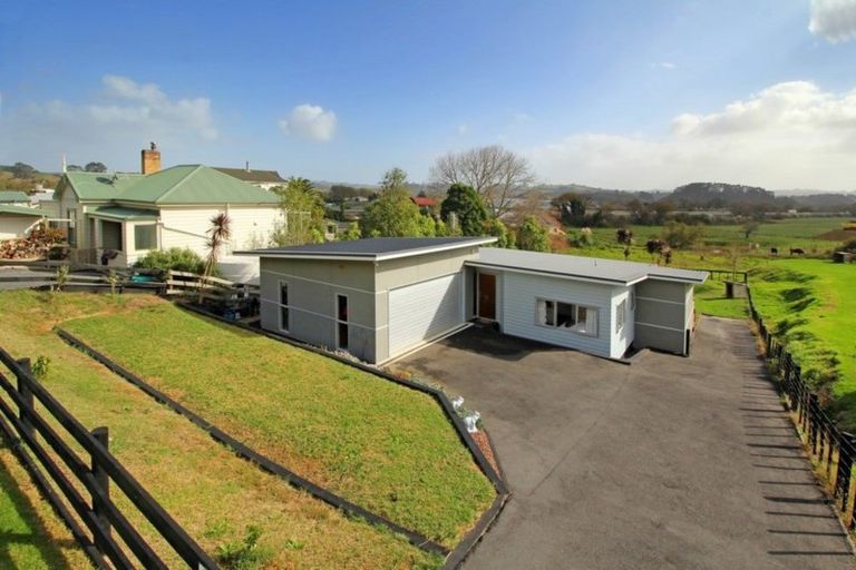 Photo of property in 23 Koheroa Road, Mercer, 2474