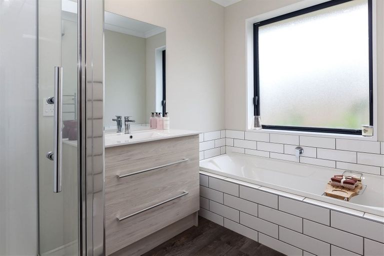 Photo of property in 67 Bayliss Drive, Kaiapoi, 7630