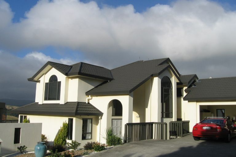 Photo of property in 24 Saint Ives Drive, Camborne, Porirua, 5026