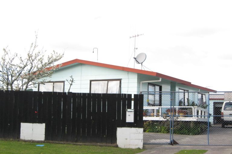 Photo of property in 15 Kingi Place, Whakatane, 3120