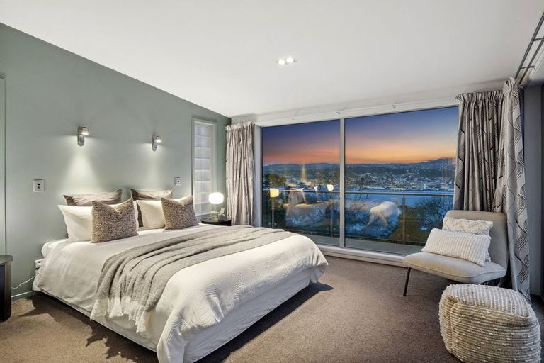 Photo of property in 50 Shandon Road, Vauxhall, Dunedin, 9013