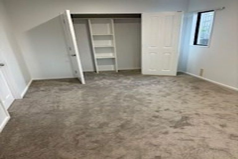 Photo of property in 3/17 Neta Grove, Henderson, Auckland, 0612