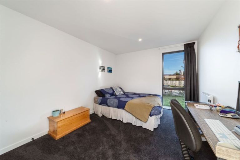 Photo of property in 1 Edna Lane, Lake Hawea, Wanaka, 9382