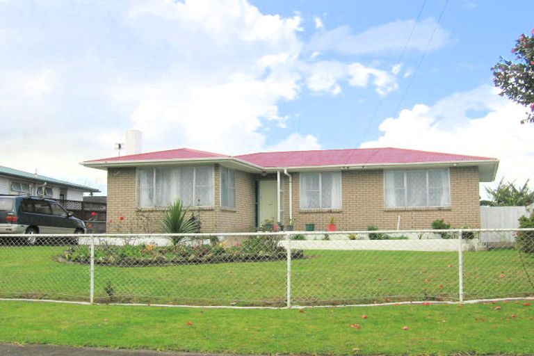 Photo of property in 14 Doughty Place, Otara, Auckland, 2023