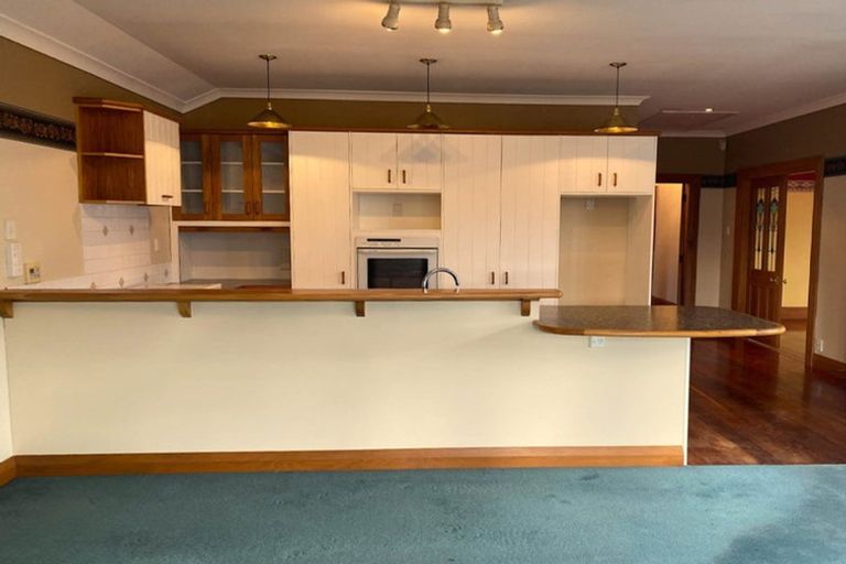 Photo of property in 9 Saint Ronans Avenue, Waterloo, Lower Hutt, 5011