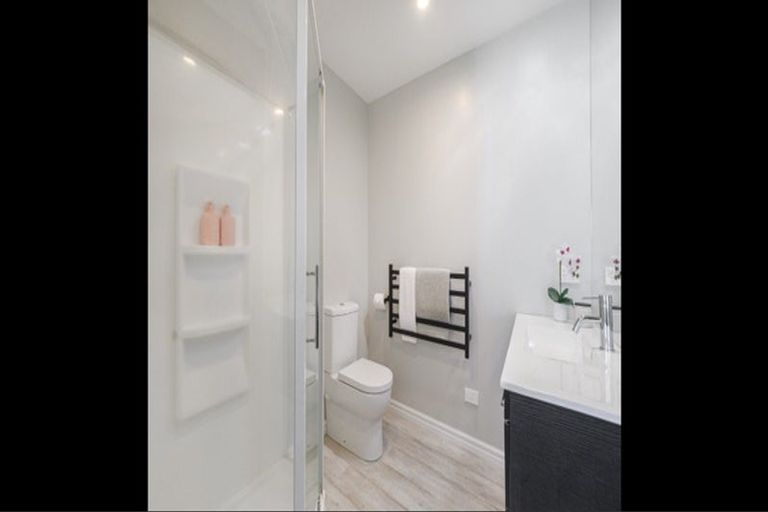 Photo of property in 1 Fourteenth Avenue, Tauranga South, Tauranga, 3112