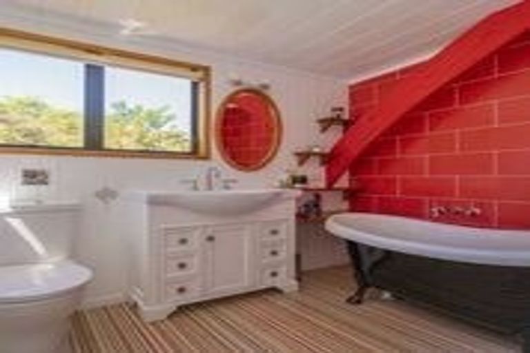 Photo of property in 70c Centennial Drive, Whitianga, 3510