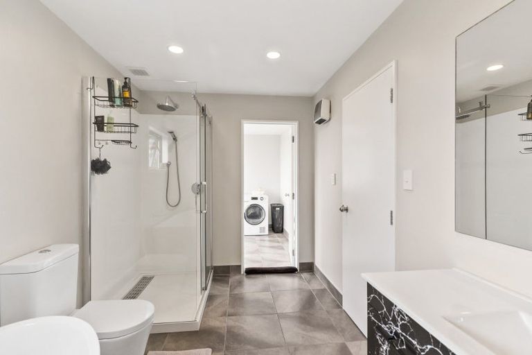 Photo of property in 21 Braddon Street, Saint Andrews, 7988