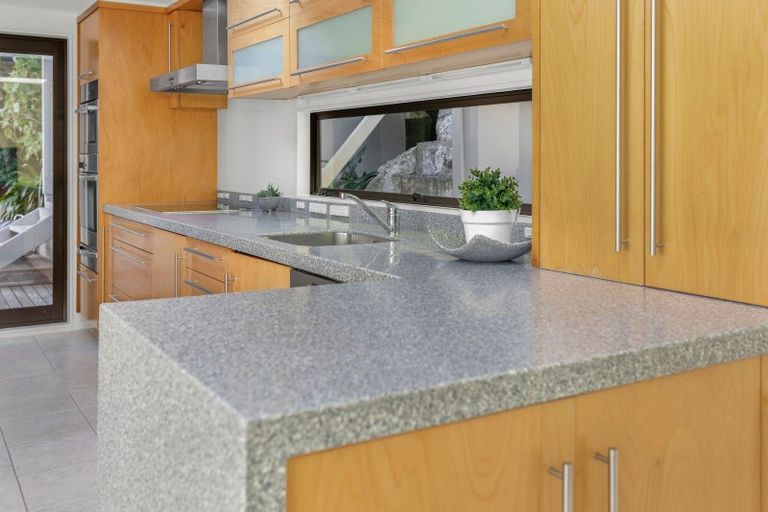 Photo of property in 19 Moana Road, Plimmerton, Porirua, 5026