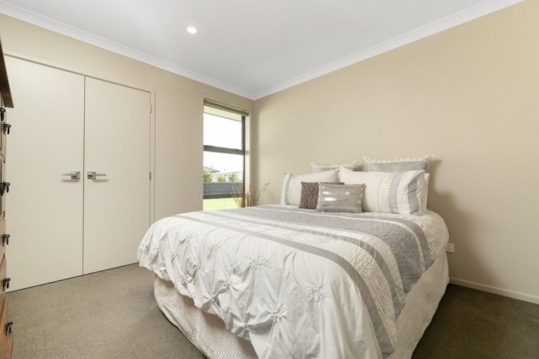 Photo of property in 3 Raiha Street, Papamoa Beach, Papamoa, 3118