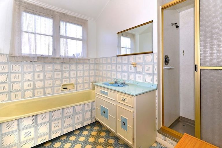 Photo of property in 84 Oram Avenue, New Brighton, Christchurch, 8061