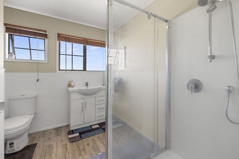 Photo of property in 4 Norrie Avenue, Raglan, 3225