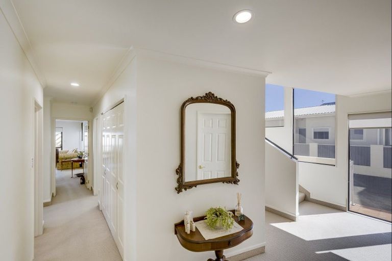 Photo of property in 24 The Esplanade, Westshore, Napier, 4110