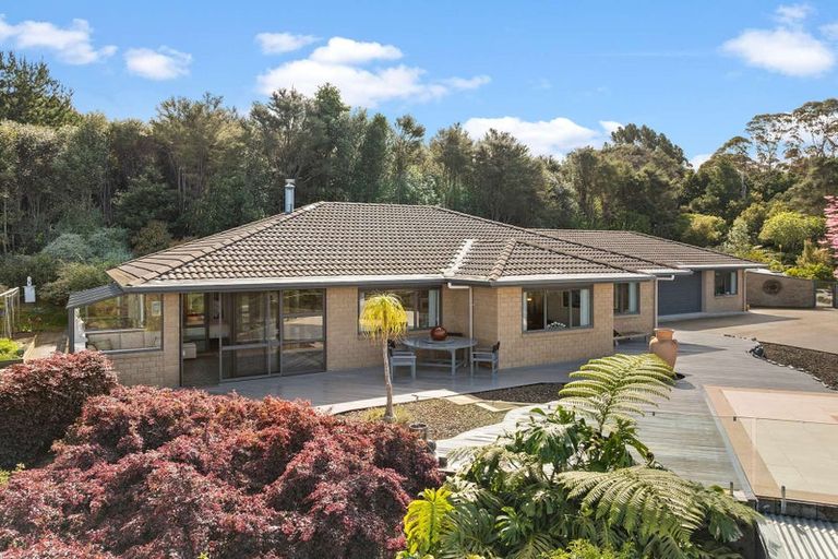 Photo of property in 263 Kanohi Road, Kaukapakapa, 0873