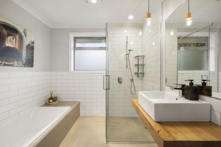 Photo of property in 40 Wordsworth Street, Leamington, Cambridge, 3432