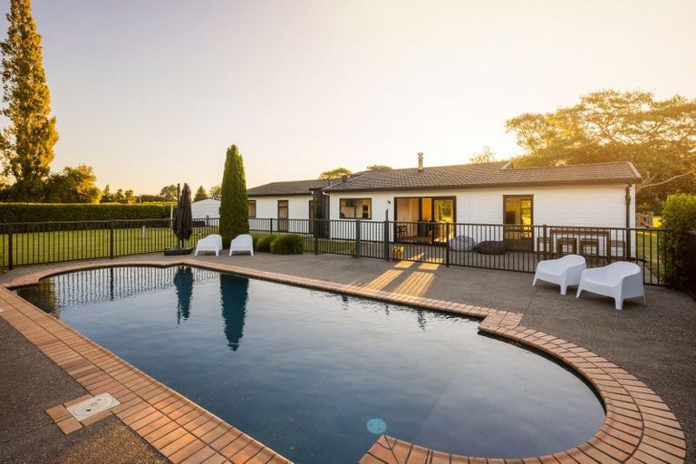 Photo of property in 48 Peake Road, Cambridge, Hamilton, 3283